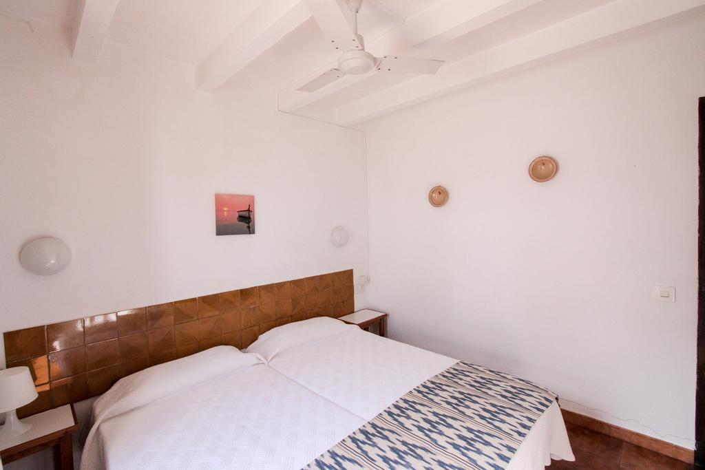 Apartamentos Sa Cala Cala Morell Exterior foto
